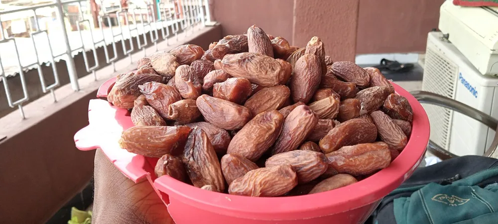Kurma Termanis di Dunia? Membedah Data Gula Sukari, sang Kandidat Juara